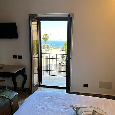 Torre Del Pardo Penzion 3*